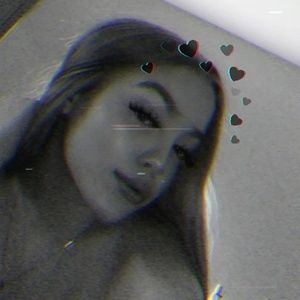 Meet your Posher, Brenna